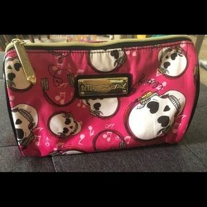 Betsey Johnson Skull Makeup Case